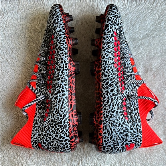 PUMA FUTURE 18.1 NETFIT TEXT HYFG SOCCER CLEATS - Picture 5 of 11